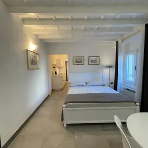 Renai Flat , Florencia Italia